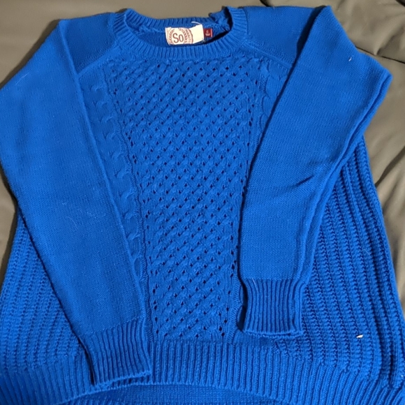 Sweater and Matching Scarf - Picture 2 of 3